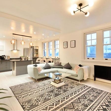 3 X Bedroom Riverside Flat With Hot Tub On Roof Terrace 런던 외부 사진